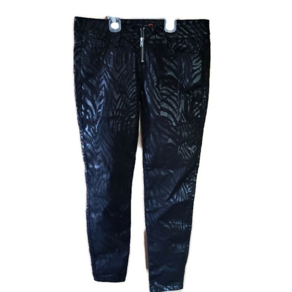 G by Guess Black Print Pants size 28